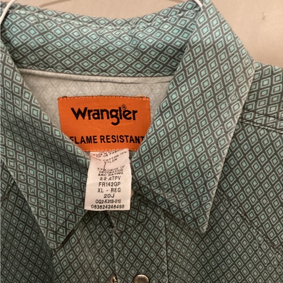 Wrangler FR Shirt - Picture 3 of 5